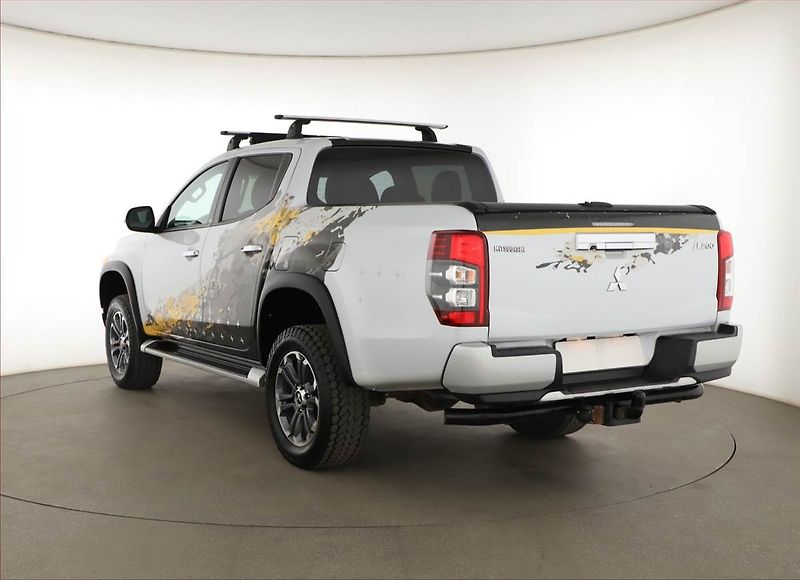 Mitsubishi L200 (2021) 2.2 DI-D - fotka 4 z 17