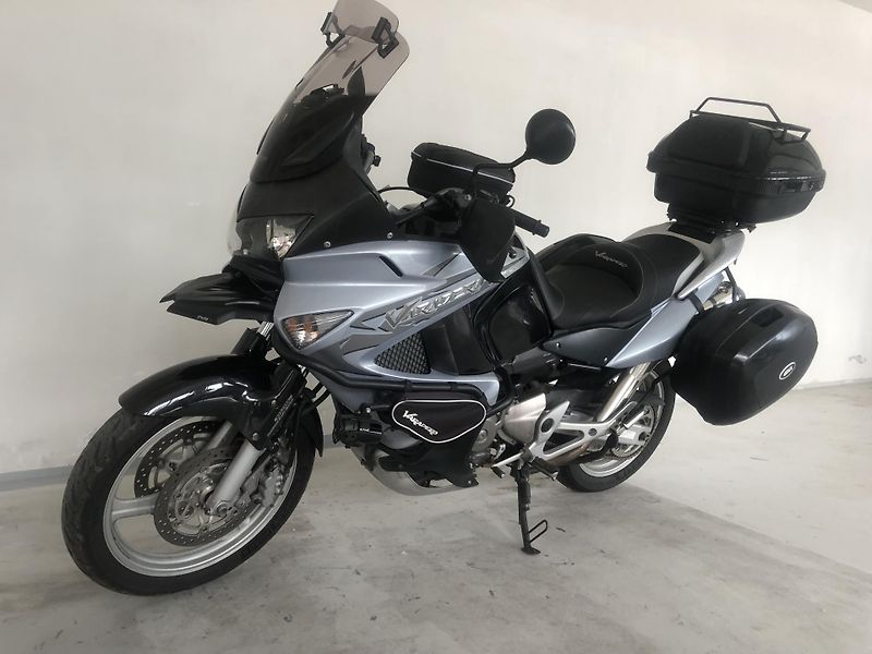 Honda XL 1000 V Varadero - fotka 5 z 23