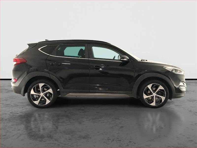 Hyundai Tucson (2017) Premium 1.7 CRDi, Automat - fotka 6 z 21