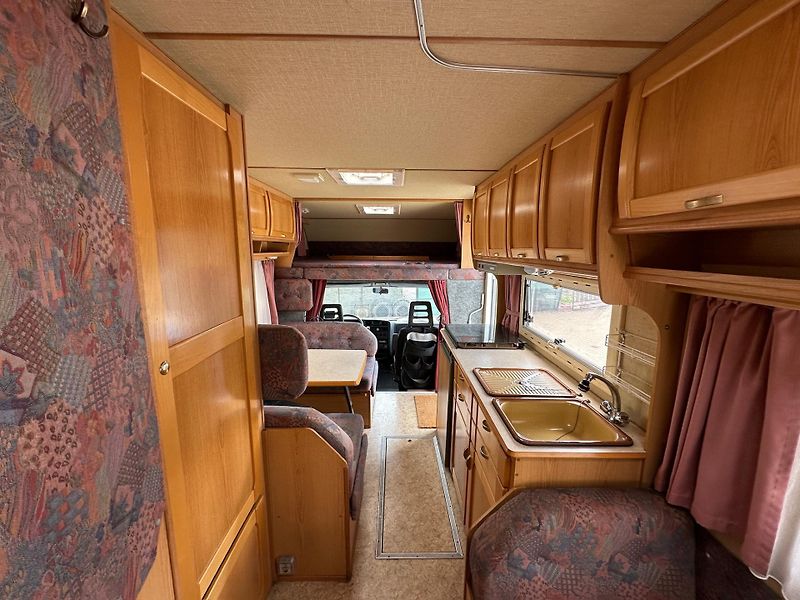Eura Mobil Ostatní (1995) Fiat Ducato 2.5TDi-85KW-6.MÍST - fotka 52 z 58
