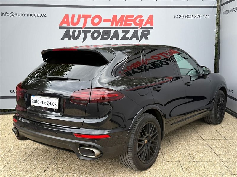 Porsche Cayenne 3,0 TDI  V6 193kW-FACELIFT!! - fotka 6 z 41