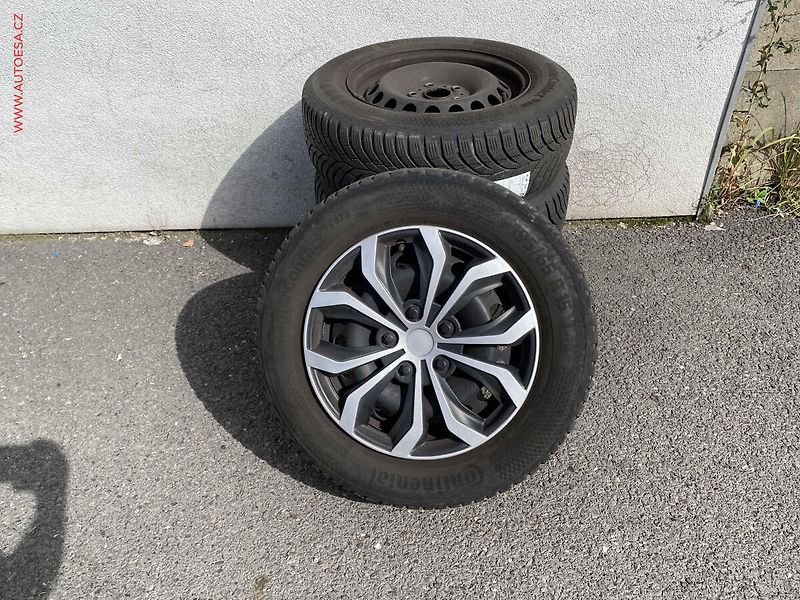 Škoda Octavia (2015) 1.2 TSi, Style, DSG, bixen - fotka 20 z 20