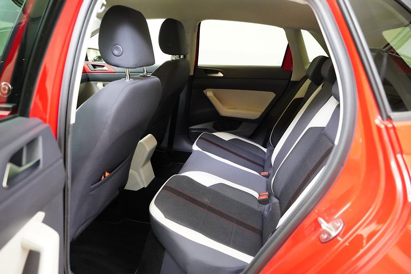 Volkswagen Polo - fotka 26 z 27