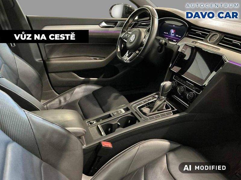 Volkswagen Arteon 2.0 TSI 206kW 4x4 DSG R-Line - fotka 3 z 12