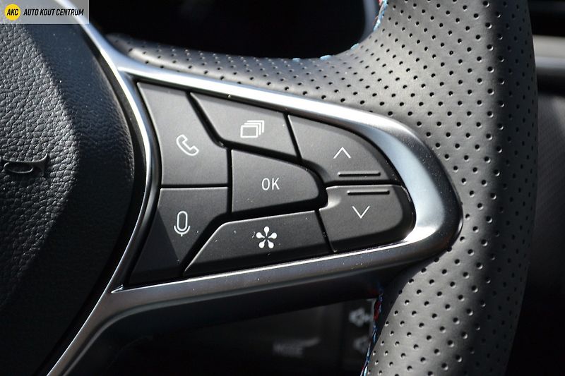 Renault Captur ESPRIT ALPINE E-Tech full hybr - fotka 49 z 61