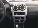 Dacia Logan (2010) 1.6 16V, LPG, po STK, Tažné - náhled 12