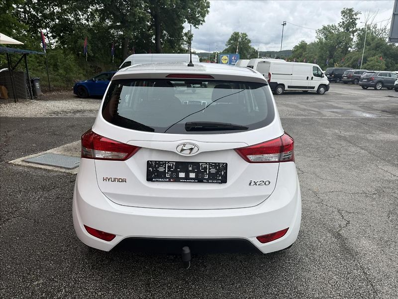 Hyundai ix20 1,4 CVVTi - fotka 6 z 29