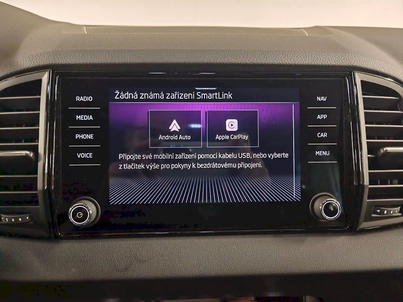 Škoda Karoq (2025) 1.5 TSI 110 kW DSG Sportline - fotka 13 z 32