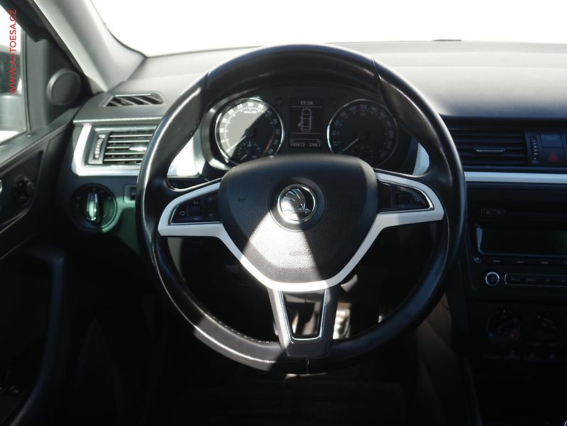Škoda Rapid (2014) 1.6 TDi, ČR, AC, tažné - fotka 13 z 15