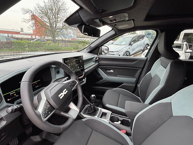Dacia Bigster (2025) extreme mild hybrid-G 140 - fotka 12 z 22