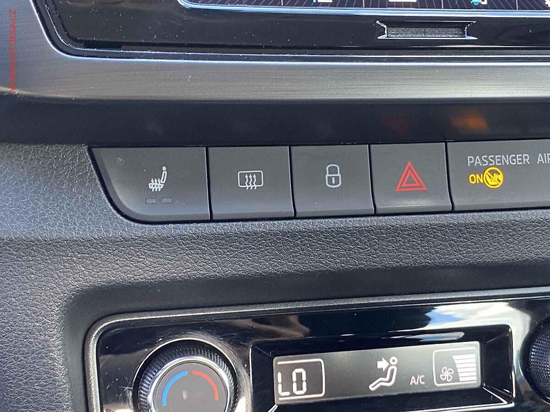 Škoda Fabia (2021) 1.0 TSi, 1.maj,ČR, Style - fotka 15 z 19