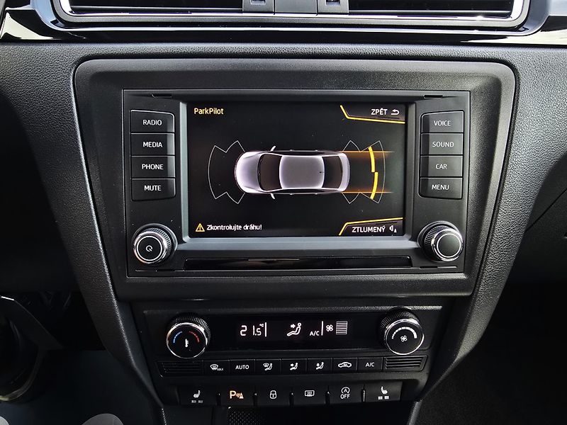 Seat Toledo 1.2 TSI 81KW FR LINE FULL LED  - fotka 25 z 27