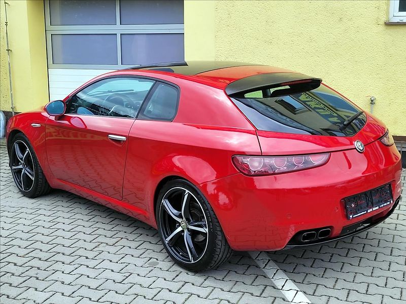 Alfa Romeo Brera 2,2 JTs po VELKÉM SERVISU - fotka 11 z 42