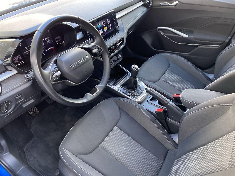 Škoda Fabia (2025) 1.0 TSI Top Selection - fotka 8 z 33
