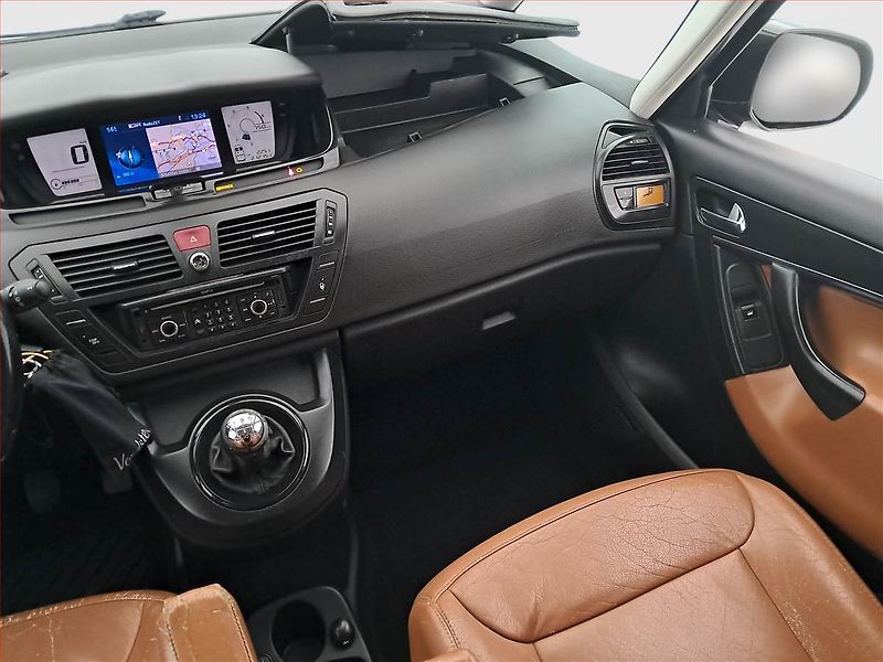 Citroën C4 Picasso (2008) 1.6 HDi, po STK, Klima - fotka 8 z 18