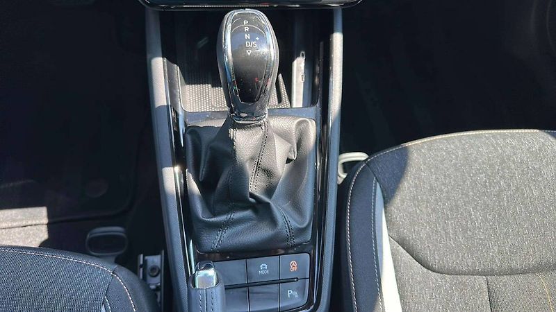 Škoda Scala Top Selection 1,0 TSI 85kW DSG - fotka 18 z 28