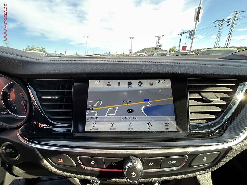 Opel Insignia (2018) 2.0CDTi, AT, navi, LED - fotka 16 z 19