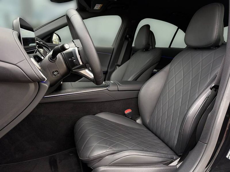 Mercedes-Benz Třídy E (2025) 300 de 4MATIC - fotka 10 z 28