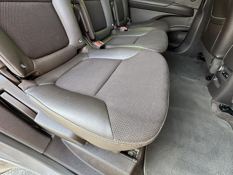 Renault Espace (2016) 1.6DCi/118Kw * 7.Míst *AUTOMAT - fotka 29 z 43