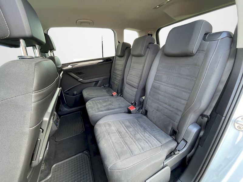 Volkswagen Touran (2022) 1.5 TSI 110 kW DSG Highline 7- - fotka 25 z 34