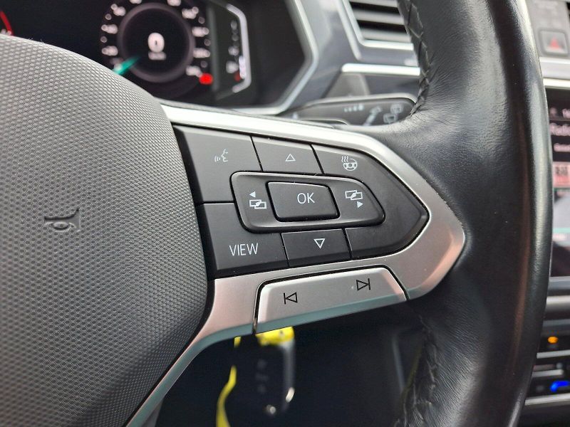 Volkswagen Tiguan (2022) Allspace Life DSG 4x4 2,0TDi 1 - fotka 18 z 35