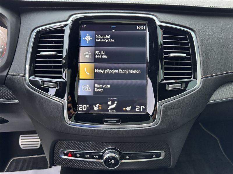 Volvo XC90 2,0 T6 AWD Drive-E 2.0L R-Desi - fotka 33 z 50