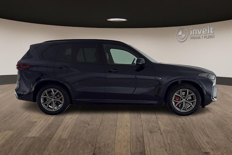 BMW X5 xDrive40d - fotka 2 z 20