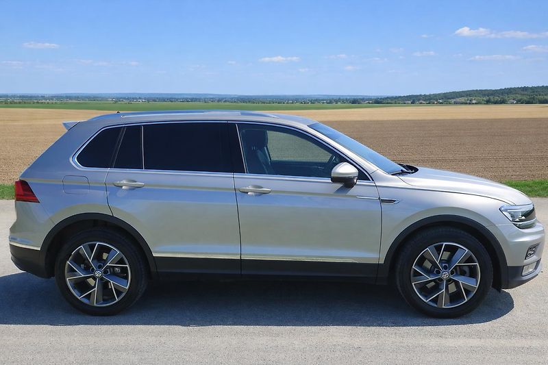 Volkswagen Tiguan (2017) 2.0 TDI DSG 4x4  - fotka 7 z 27
