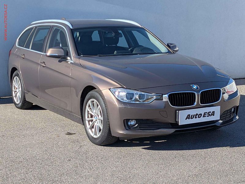 BMW Řada 3 (2015) 2.0 D 316d, AC, navi - fotografie inzerátu