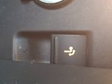 Volkswagen Sharan (2012) 2.0TDI 103kW 6MAN -7.MÍST - náhled 28