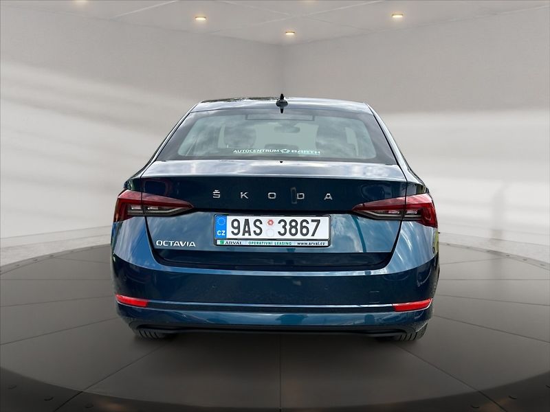 Škoda Octavia 1,5 TSI Style - fotka 5 z 10
