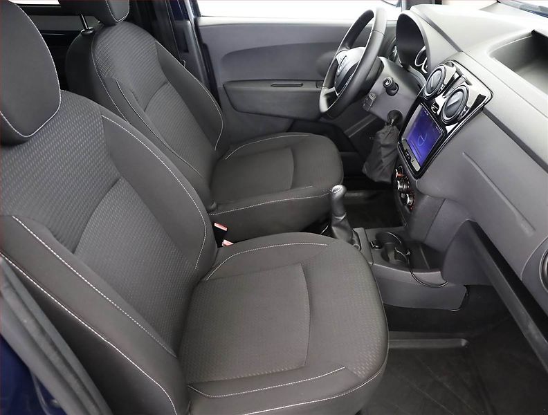 Dacia Dokker (2019) Arctica 1.6 SCe, 5Míst, ČR - fotka 7 z 13