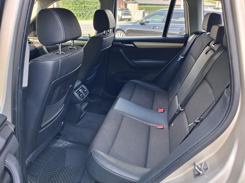 BMW X3 (2012) 2,0D XDRIVE ČR SERVISKA 2xKOLA - fotka 10 z 38