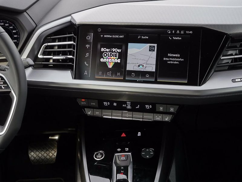 Audi Q4 e-tron 40 360 Ad.temp KESSY Asistence - fotka 10 z 14