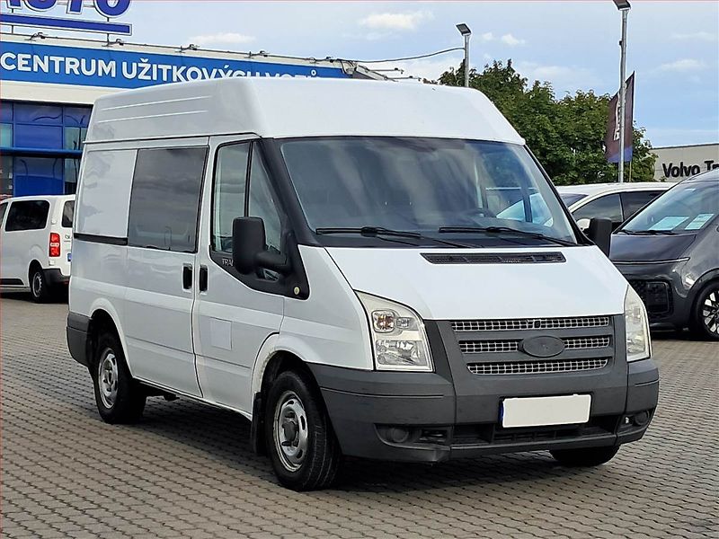 Ford Transit (2011) 2.2 TDCi, Bus, 9Míst - fotografie inzerátu