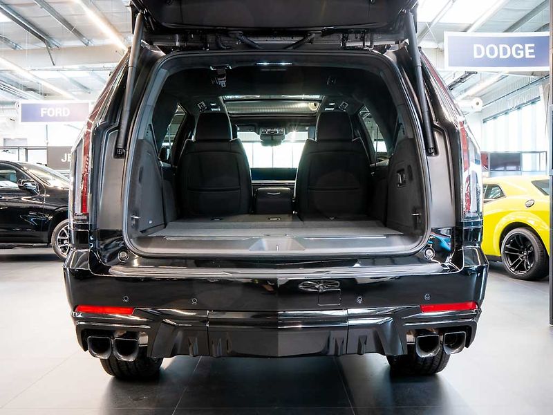 Cadillac Escalade (2026) 6.2 V Supercharged 682 HP 2026 - fotka 8 z 50