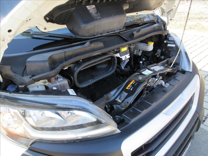 Peugeot Boxer 2,0 HDi 9míst, L2H2, DPH, Top - fotka 26 z 29