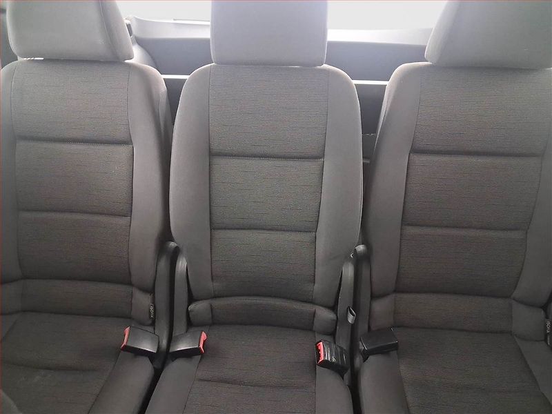 Volkswagen Touran (2008) Comfortline 1.9 TDI - fotka 10 z 16