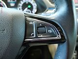 Škoda Superb (2017) 2.0TDi, ČR, DSG, bixen - náhled 19
