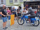 Přehlídku závodních aut a motocyklů pořádal Autoklub Mělník.