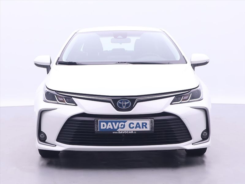 Toyota Corolla 1,8 HB Active Aut. DPH CZ 1.Ma - fotka 2 z 29