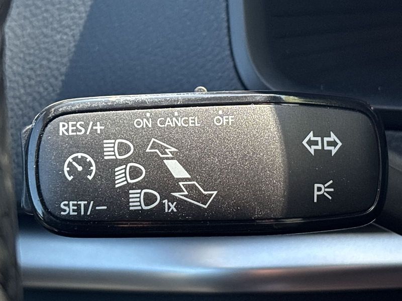 Škoda Karoq (2024) 2.0 TDI 4x4 DSG Fresh - fotka 17 z 31