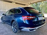 Škoda Superb (2020) 2.0 TDi Scout 4x4 DSG 140kW ČR - náhled 6