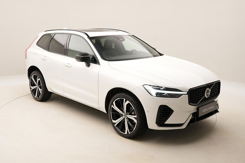 Volvo XC60 T6 AWD RECHARGE DARK PLUS AUT - fotka 17 z 63