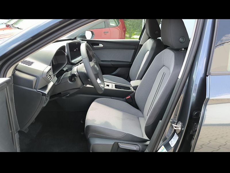 Seat Leon (2026) SP Style 1.5 TSI 115k 6M - fotka 10 z 33