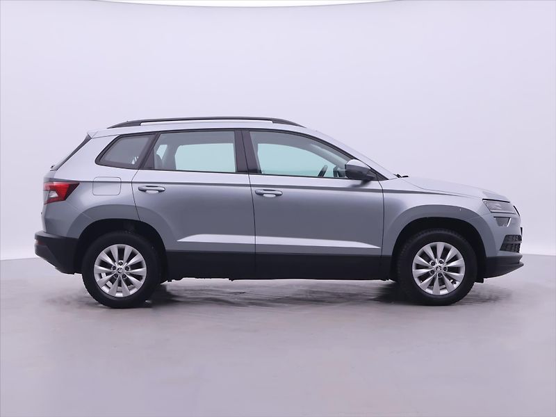 Škoda Karoq 1,5 TSI 110kW DSG CZ Navi LED - fotka 7 z 30