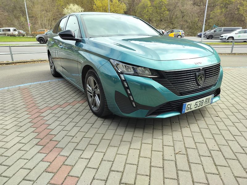 Peugeot 308 SW  1.5 BlueHDI  96kW  automat - fotka 1 z 30