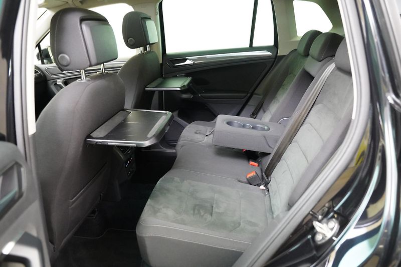 Volkswagen Tiguan - fotka 25 z 29