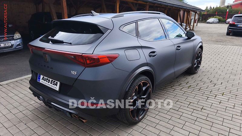 Cupra Formentor (2023) 2.5 TSI, AT - fotka 2 z 3