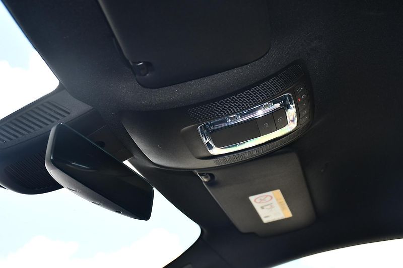 Mercedes-Benz Třídy A A180 NTOP ČR 1M - fotka 46 z 54